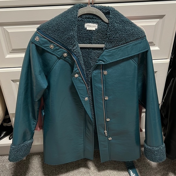 Jacket - Picture 2 of 8